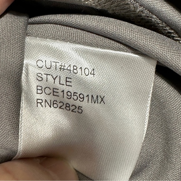 Tadashi Shoji knee length dress, silver, heavily embellished on top, sz 4 - Picture 11 of 13